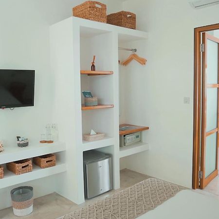 Seaesta Komodo Hostel & Hotel Labuan Bajo Kültér fotó