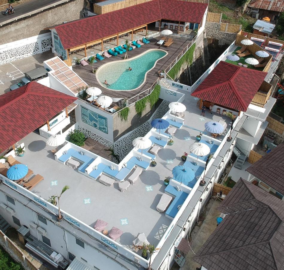 Seaesta Komodo Hostel & Hotel Labuan Bajo Kültér fotó